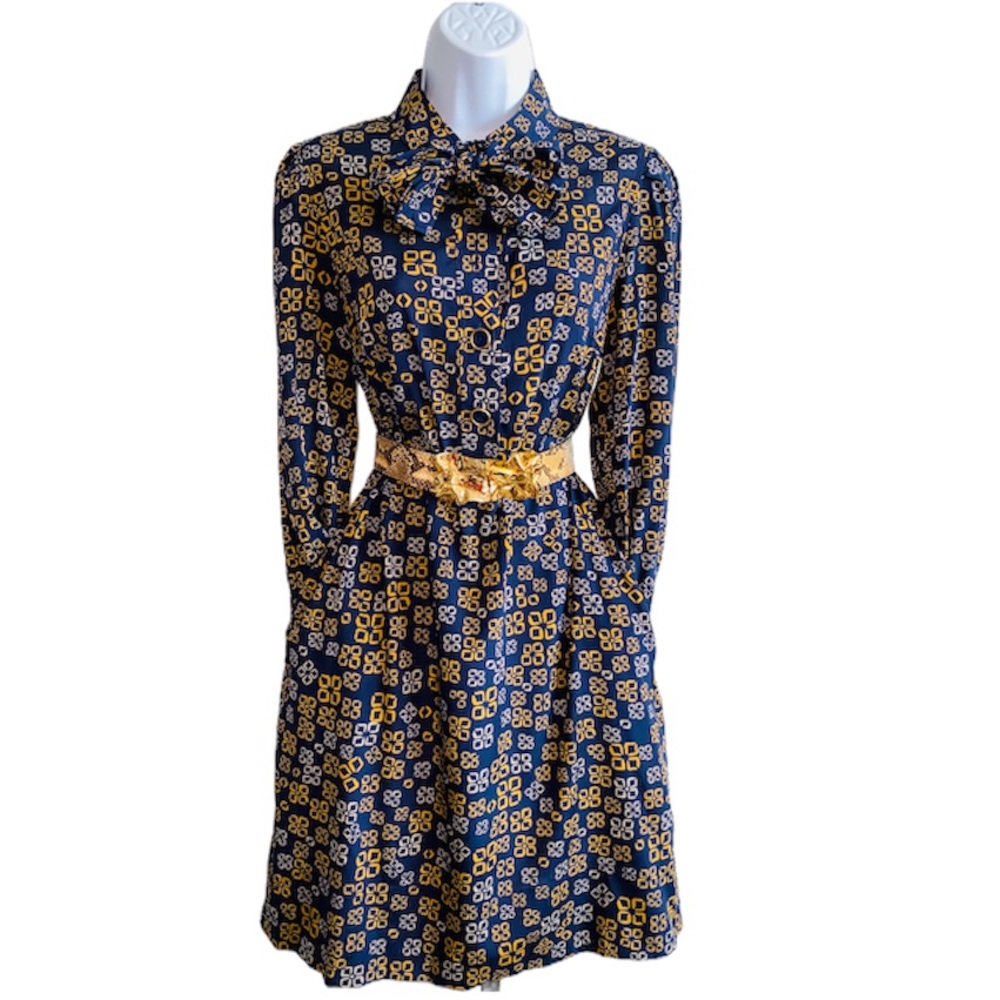 Vintage DKNY Navy Blue Silk Printed Neck Tie Dress with Pockets Size 6